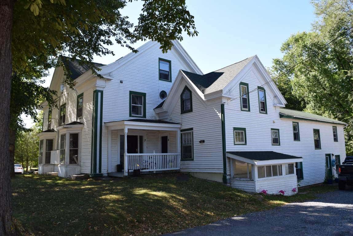 668 Main Street, Wolfville NS – photo 1