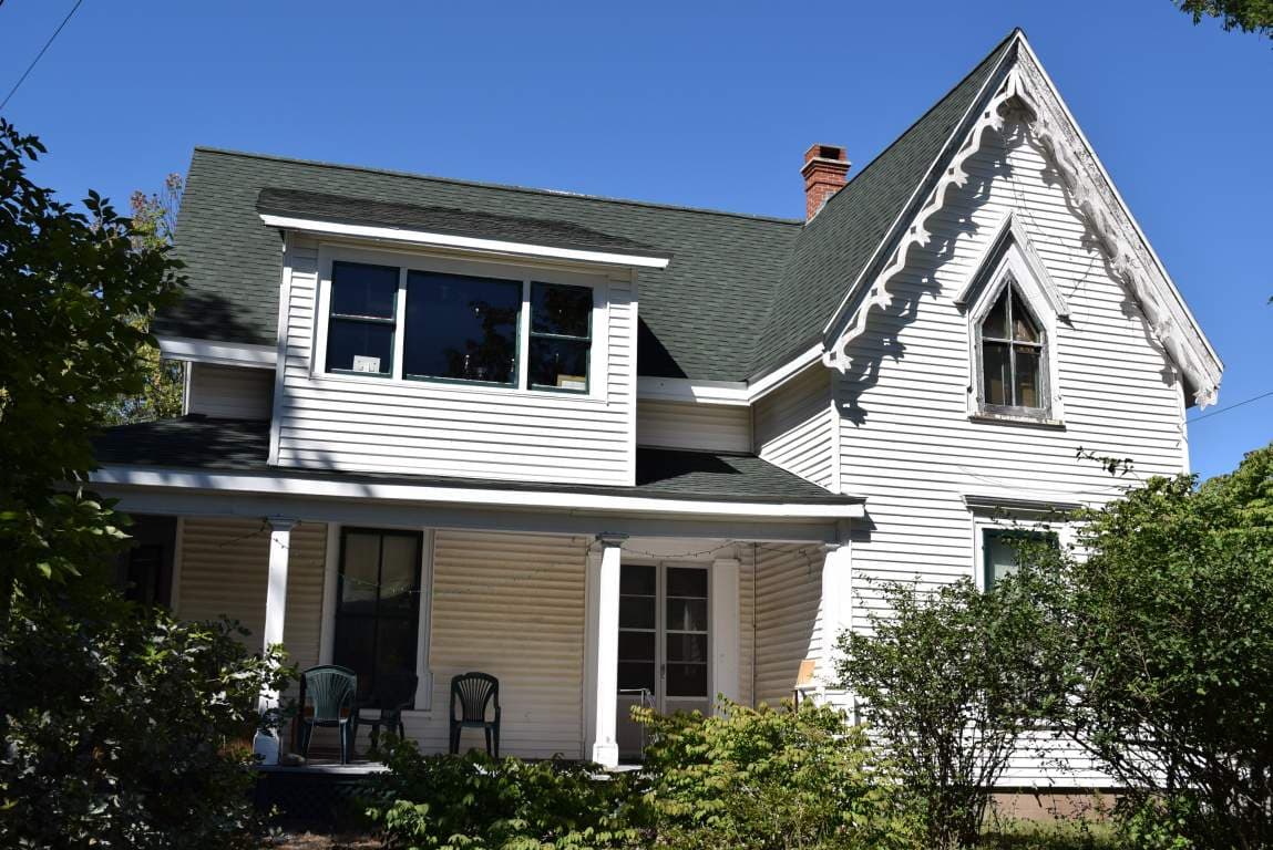 636 Main Street (Webb House), Wolfville NS – photo 1